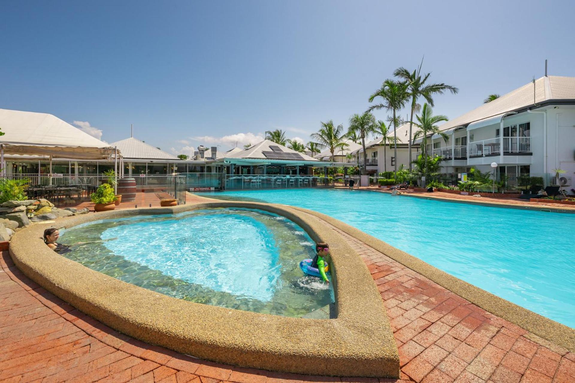 The Resort At Dolphin Heads Mackay Eksteriør bilde